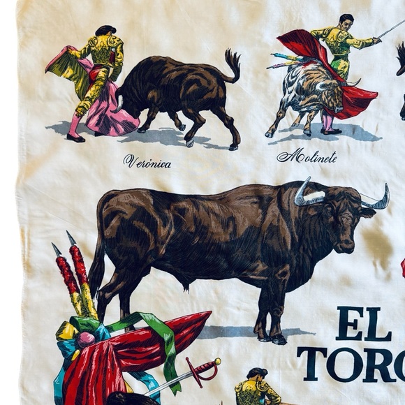 Beautiful VINTAGE Bullfighting Spanish Matador Scarf - Picture 4 of 8